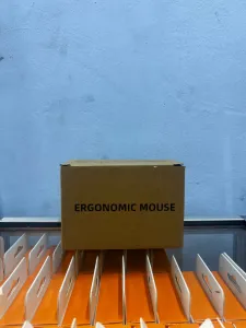 Ergonomic mouse front